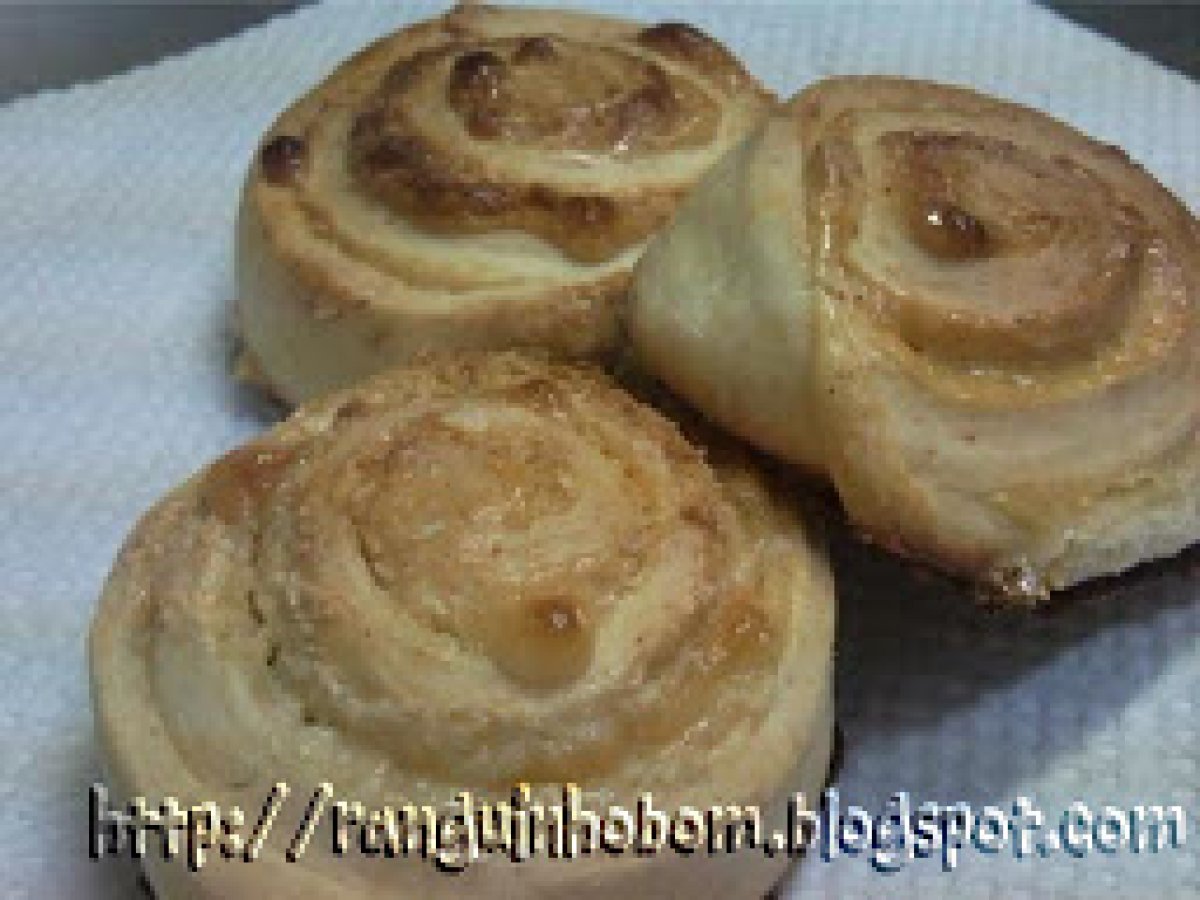 Rosca de côco e leite condensado