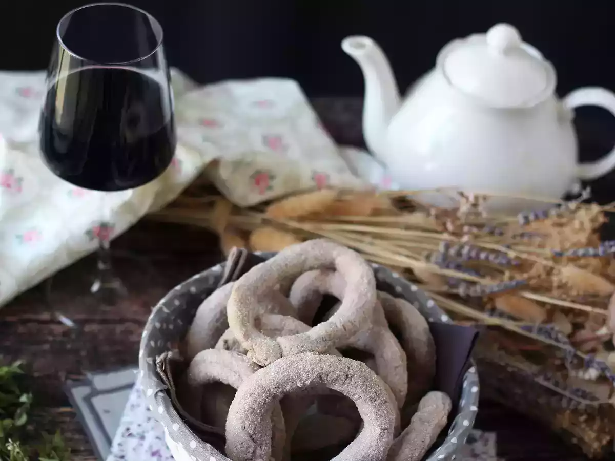 Rosquinhas de vinho tinto: a receita da vovó que encanta gerações! - foto 2