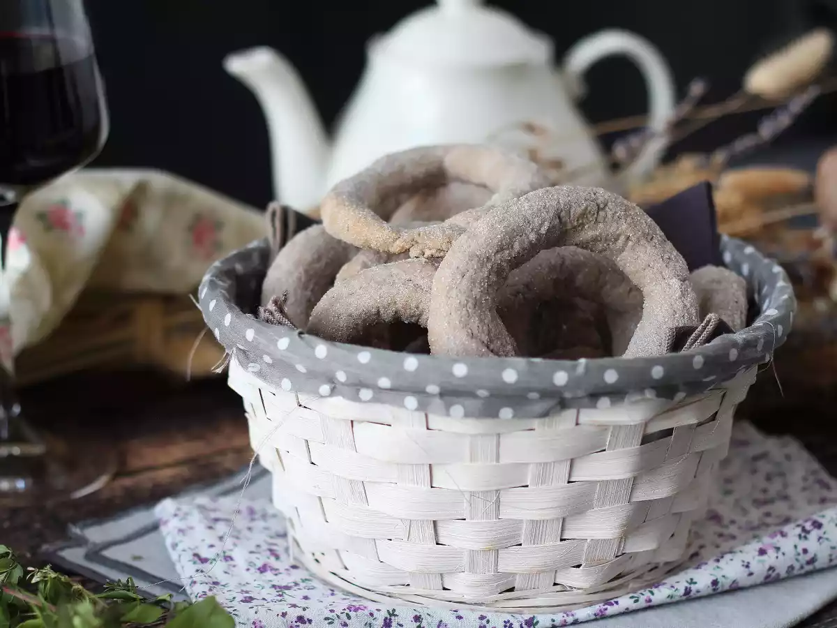 Rosquinhas de vinho tinto: a receita da vovó que encanta gerações! - foto 7