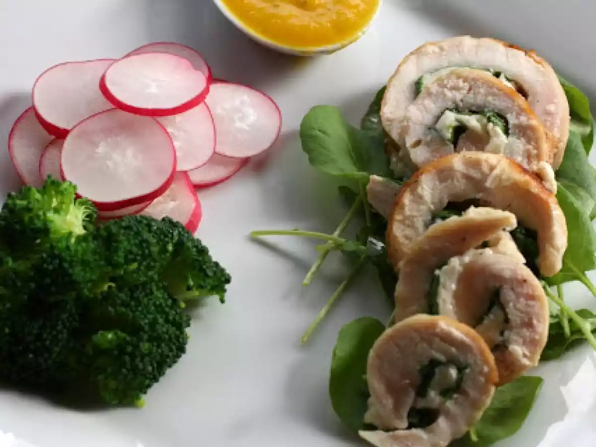 Roulade de Frango com Agrião e Queijo de Cabra