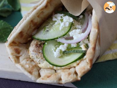 Saboreie o delicioso gyros de frango, o melhor sanduíche grego!, foto 1