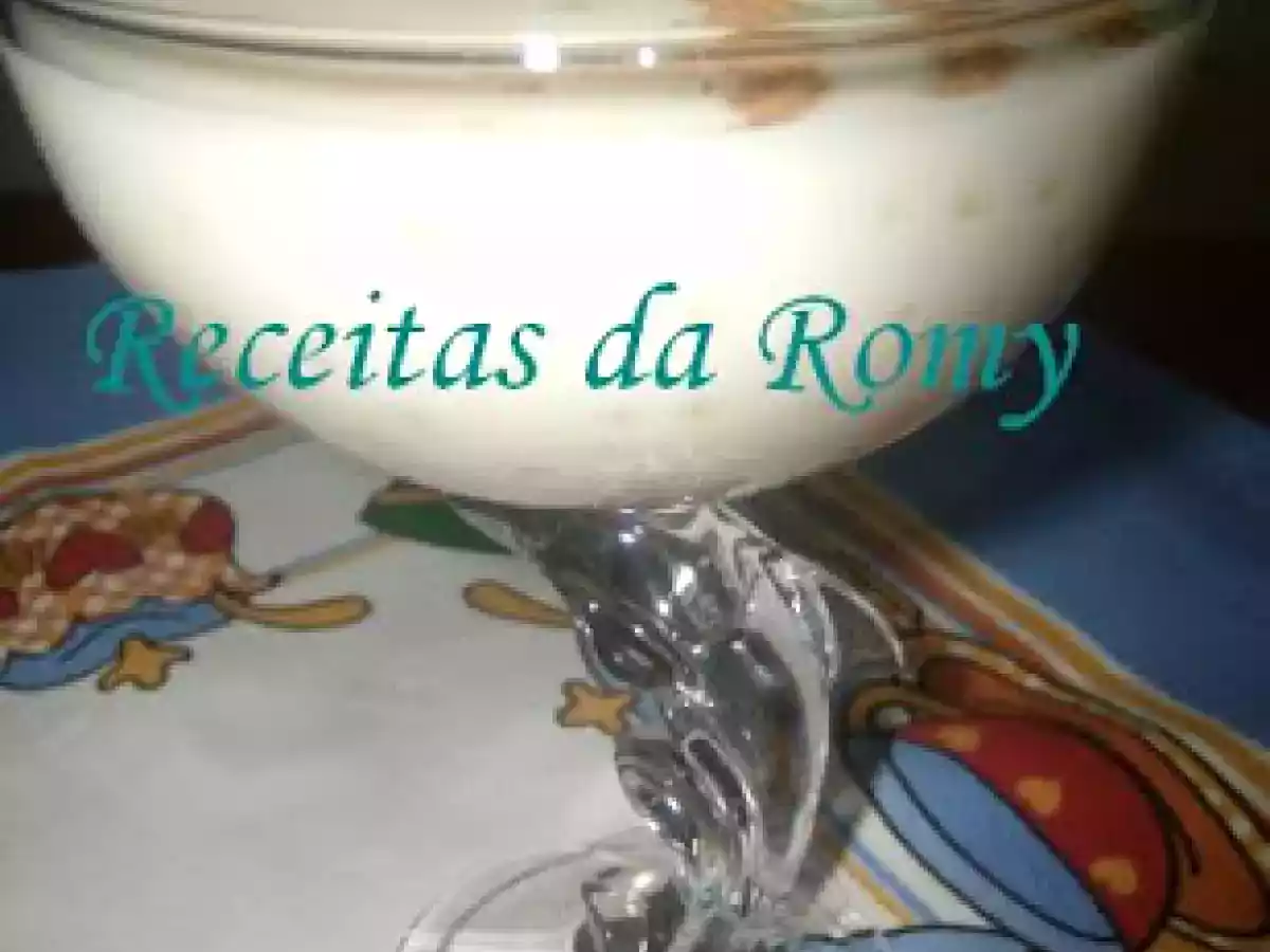 Sagu de mandioca com leite