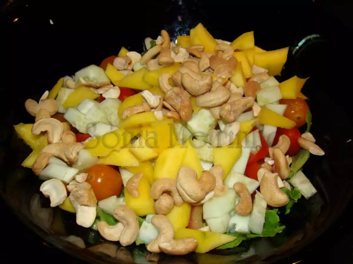 Salada Colorida com Frango Desfiado e Manga - foto 3