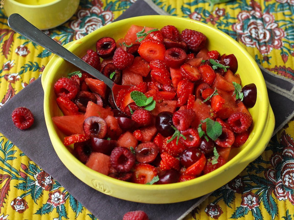 Salada com frutas vermelhas: leve, saudável e deliciosa - foto 6