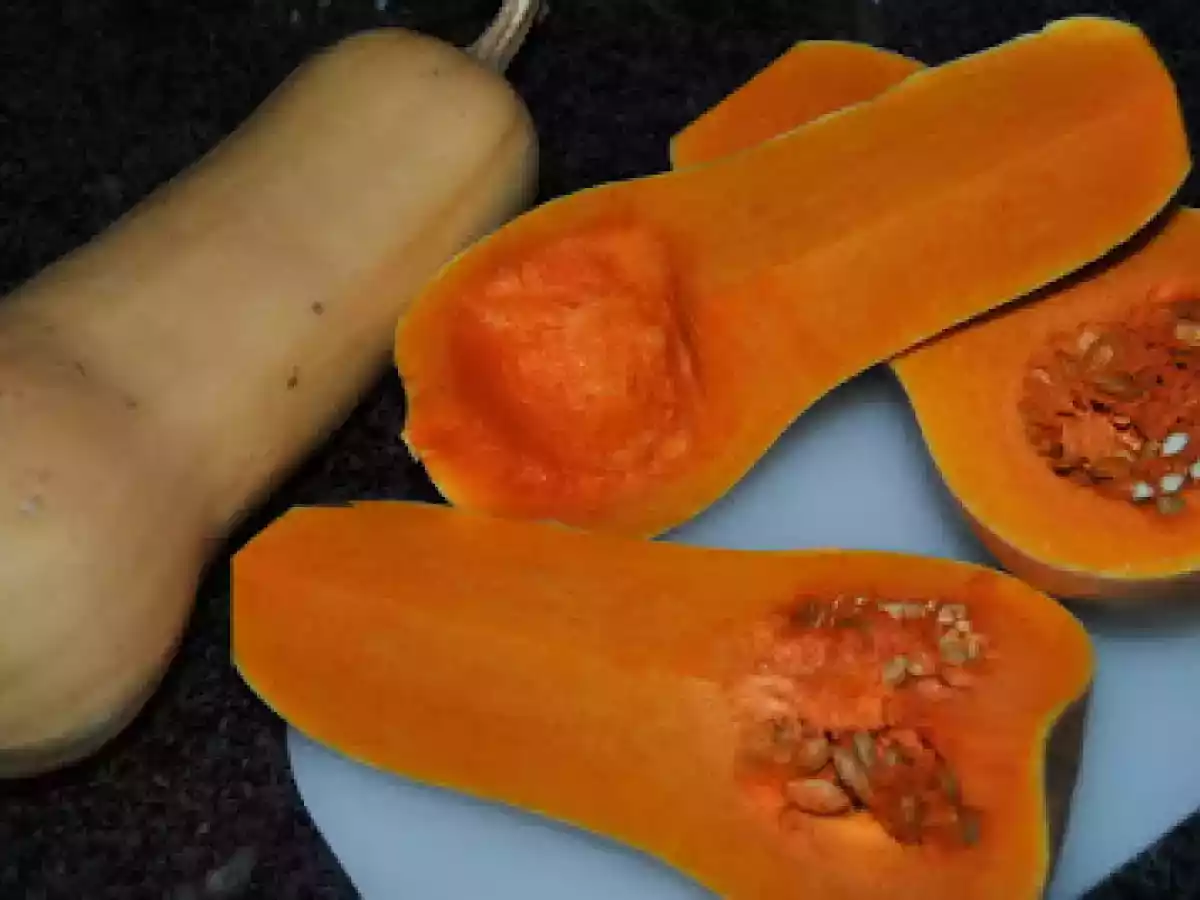 SALADA DE ABÓBORA ASSADA, ESPINAFRES E MOLHO DE MEL E BALSÂMICO - foto 2
