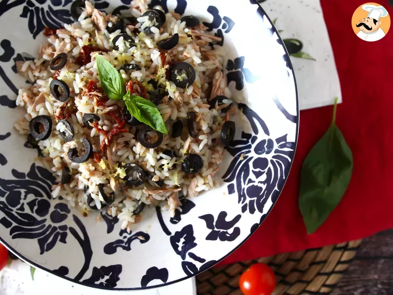 Salada de arroz mediterrânea com atum, azeite, tomate seco e limão, foto 3