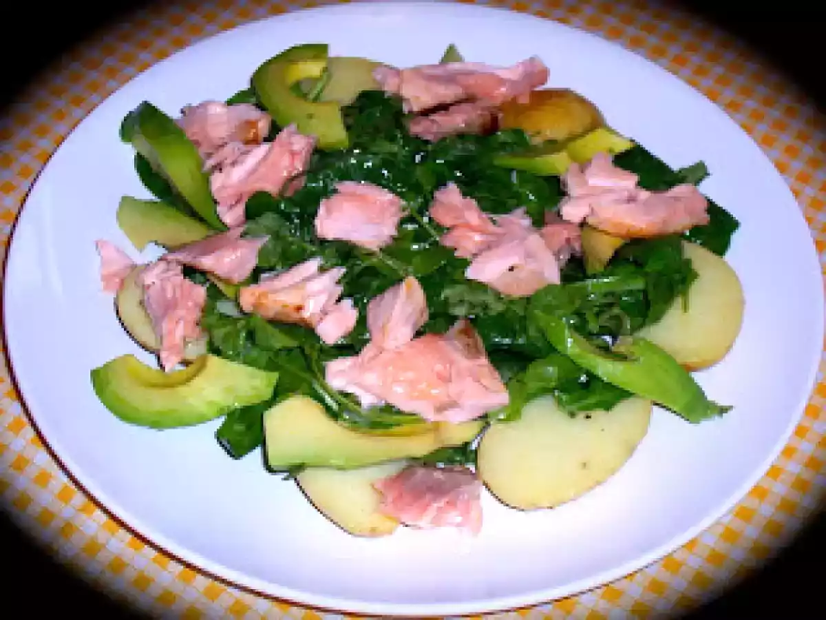 Salada de Batata, Pêra, Abacate e Salmão!