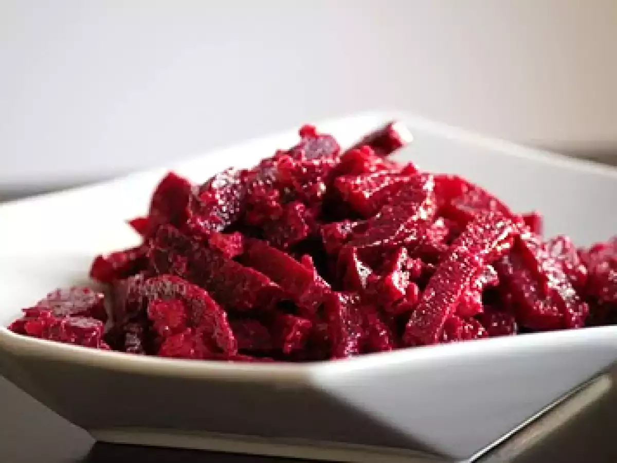 Salada de Beterraba com Nozes e Alho - foto 2