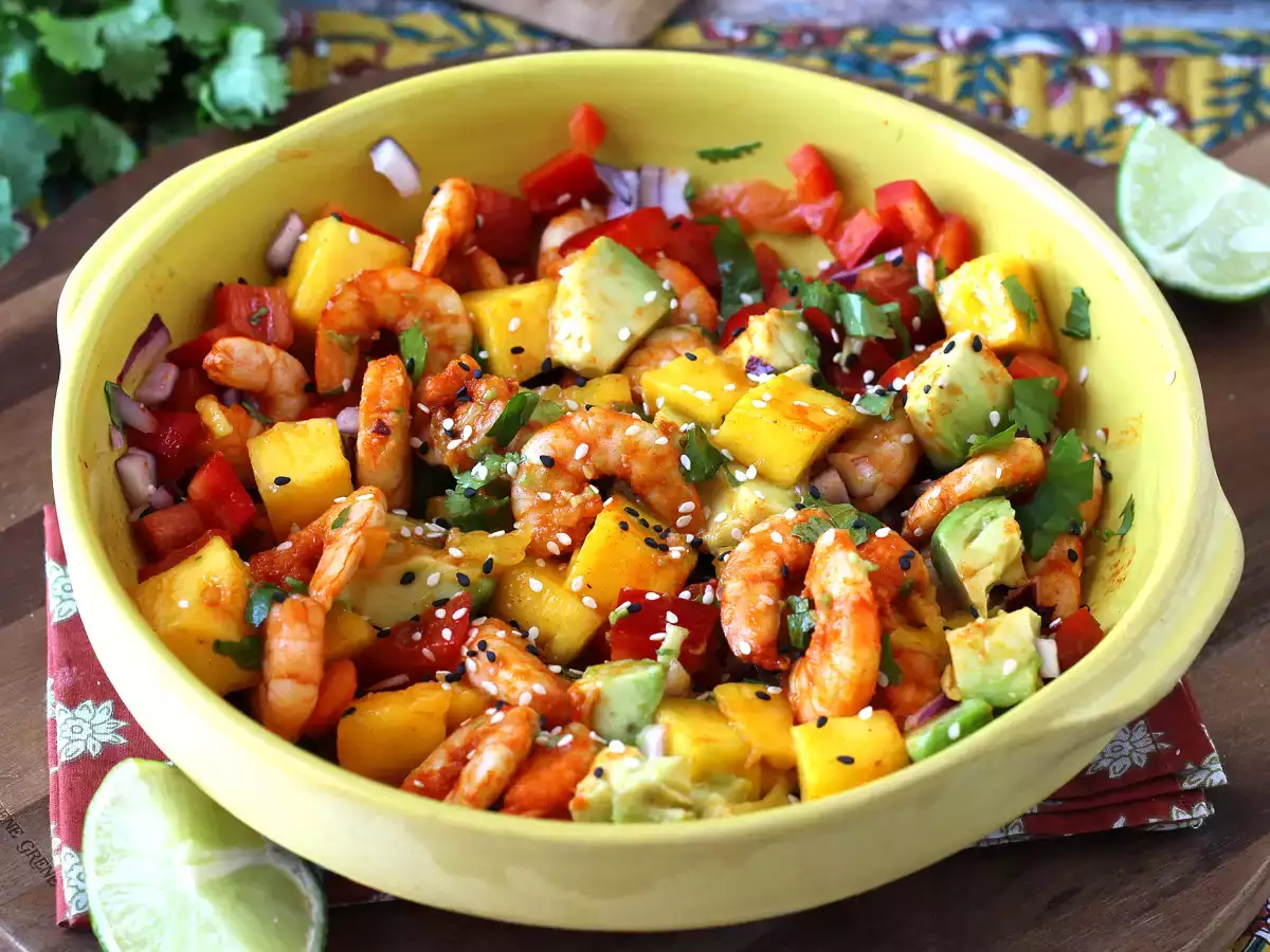 Salada de camarão com manga: receita leve, refrescante e fácil de preparar - foto 4