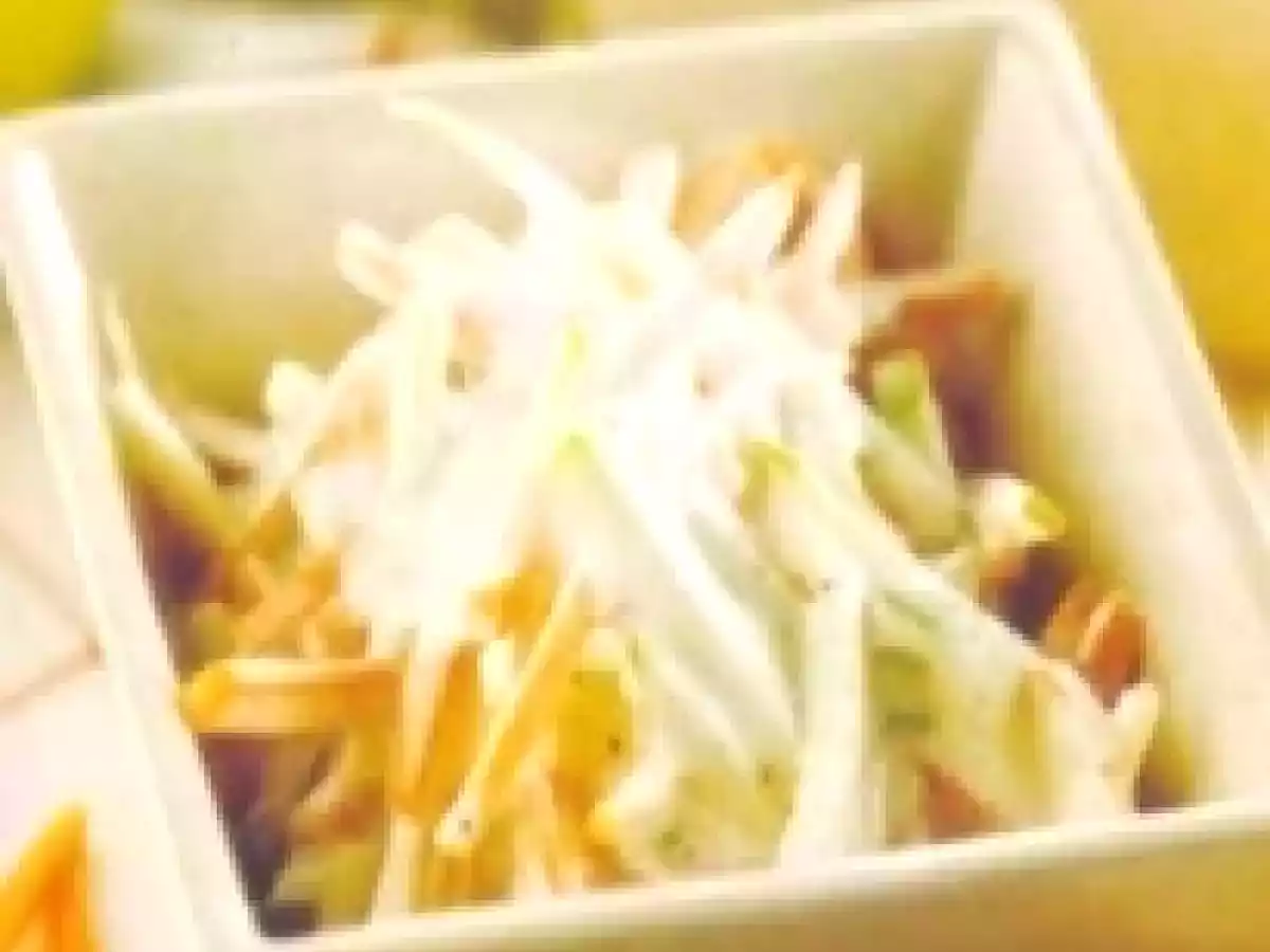 Salada de cenoura com maionese e iogurte
