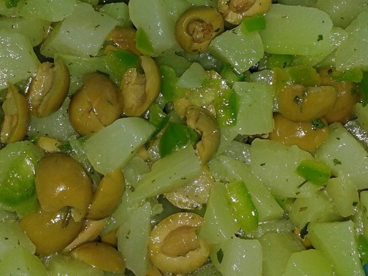 Salada de chuchu