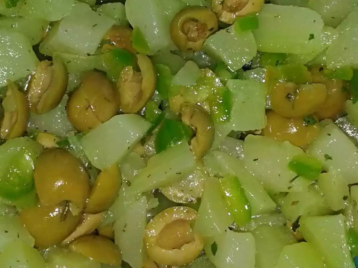 Salada de chuchu