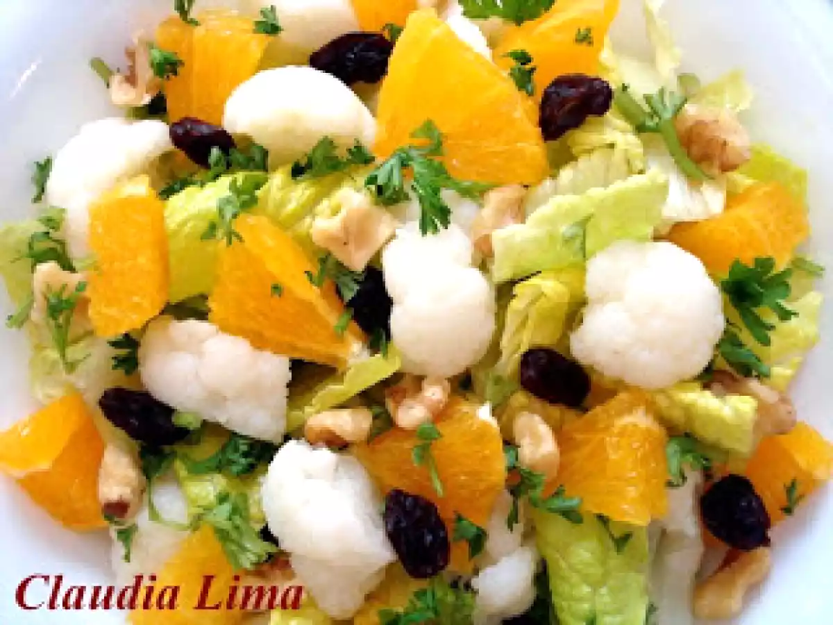 Salada de Couve-Flor com Frutas