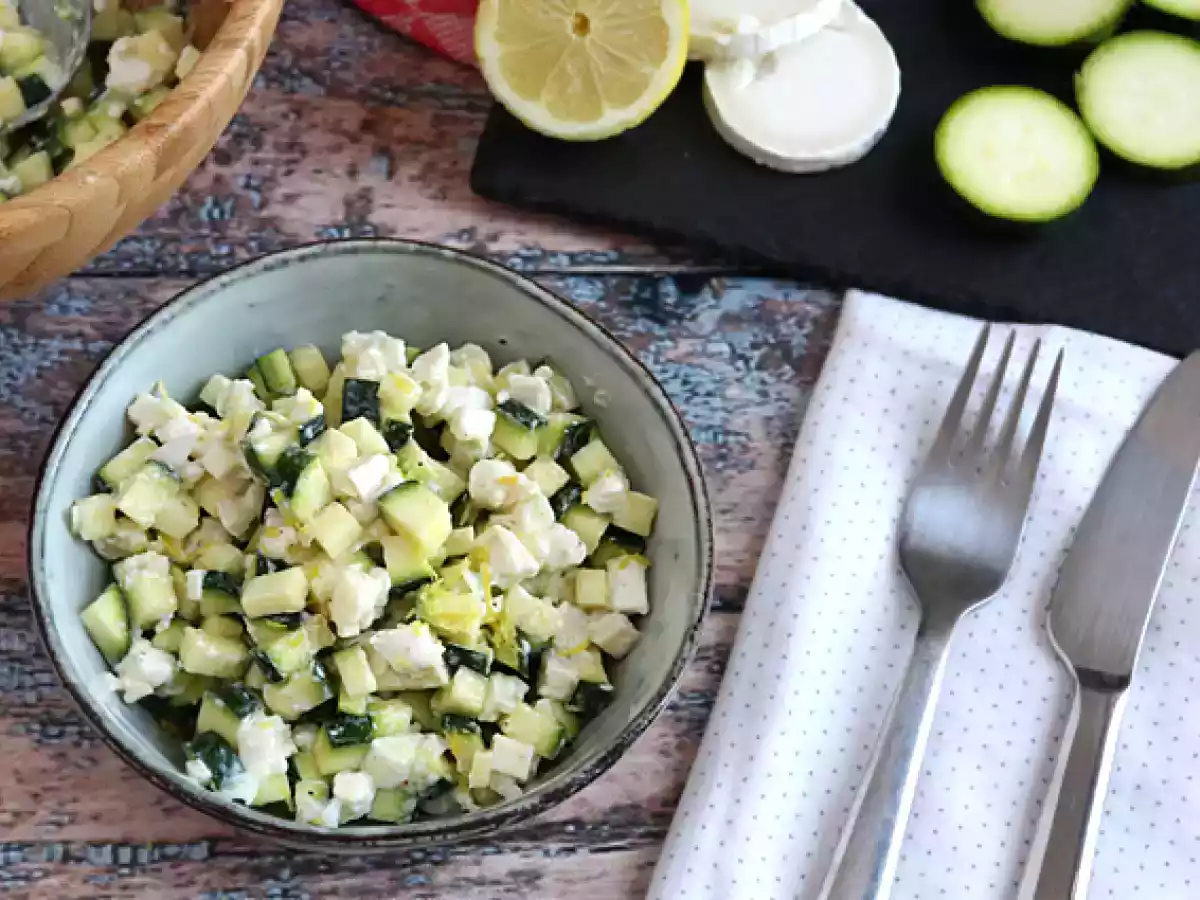 Salada de curgete (abobrinha), queijo cabra e limão - foto 3