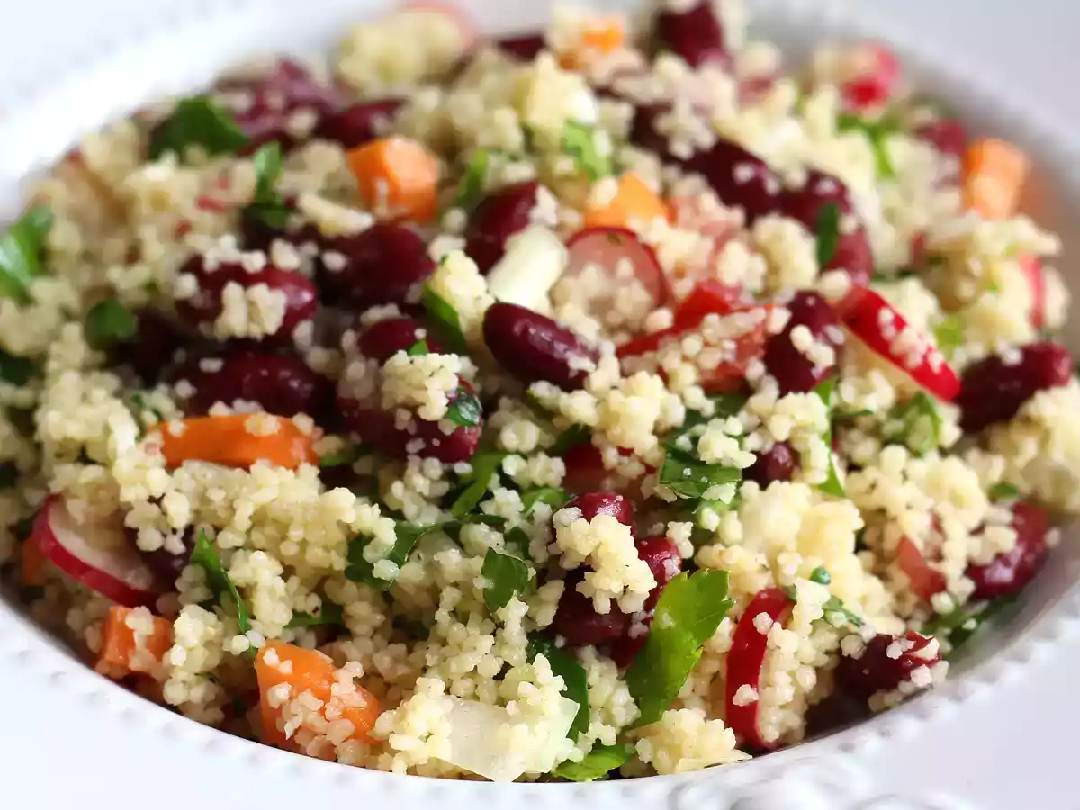 Salada de cuscuz, saudável e colorida - foto 2