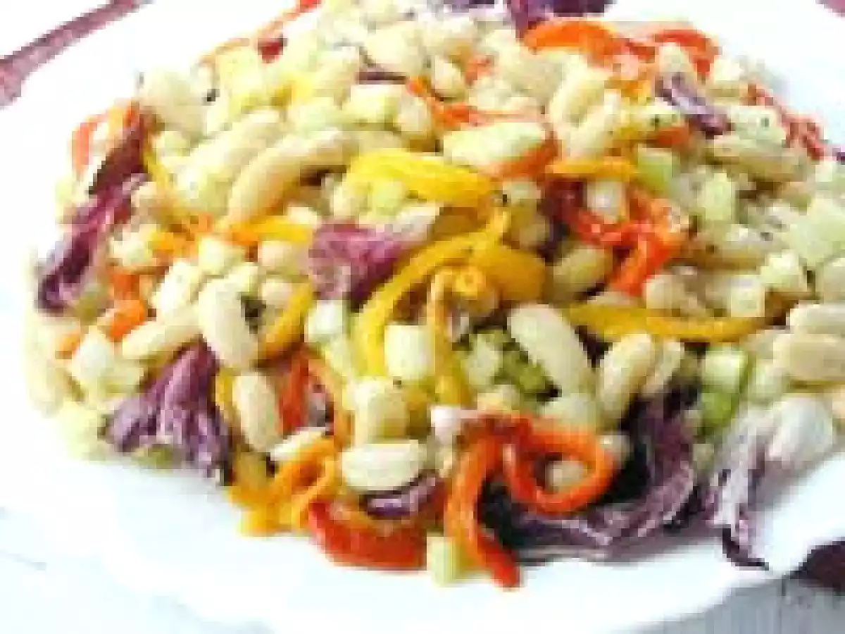 Salada de Feijão Branco com Pimentão (vegana)