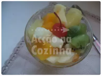 Salada de fruta e anis