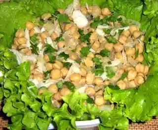 Salada de grão-de-bico