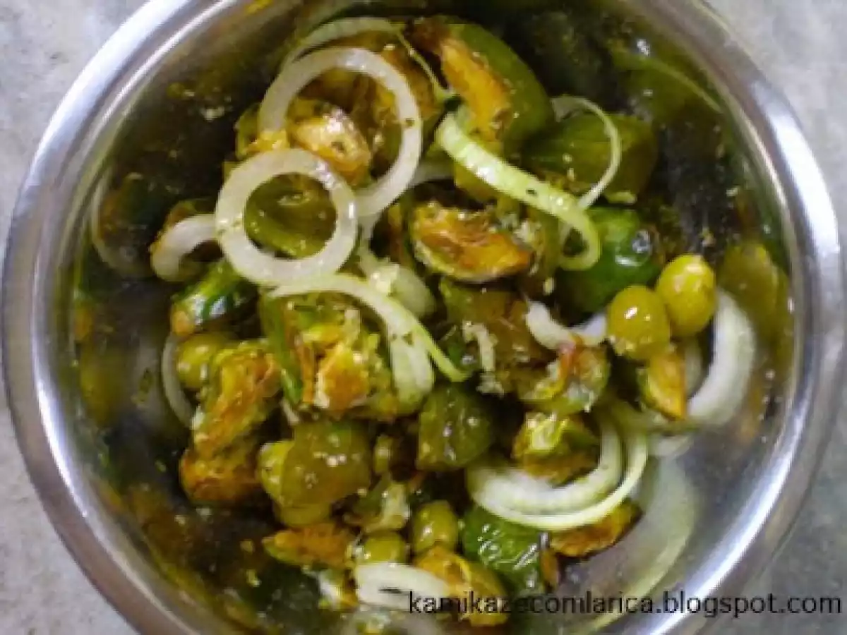 Salada de jilós fritos