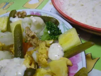Salada de legumes com ovo e abacaxi - foto 2