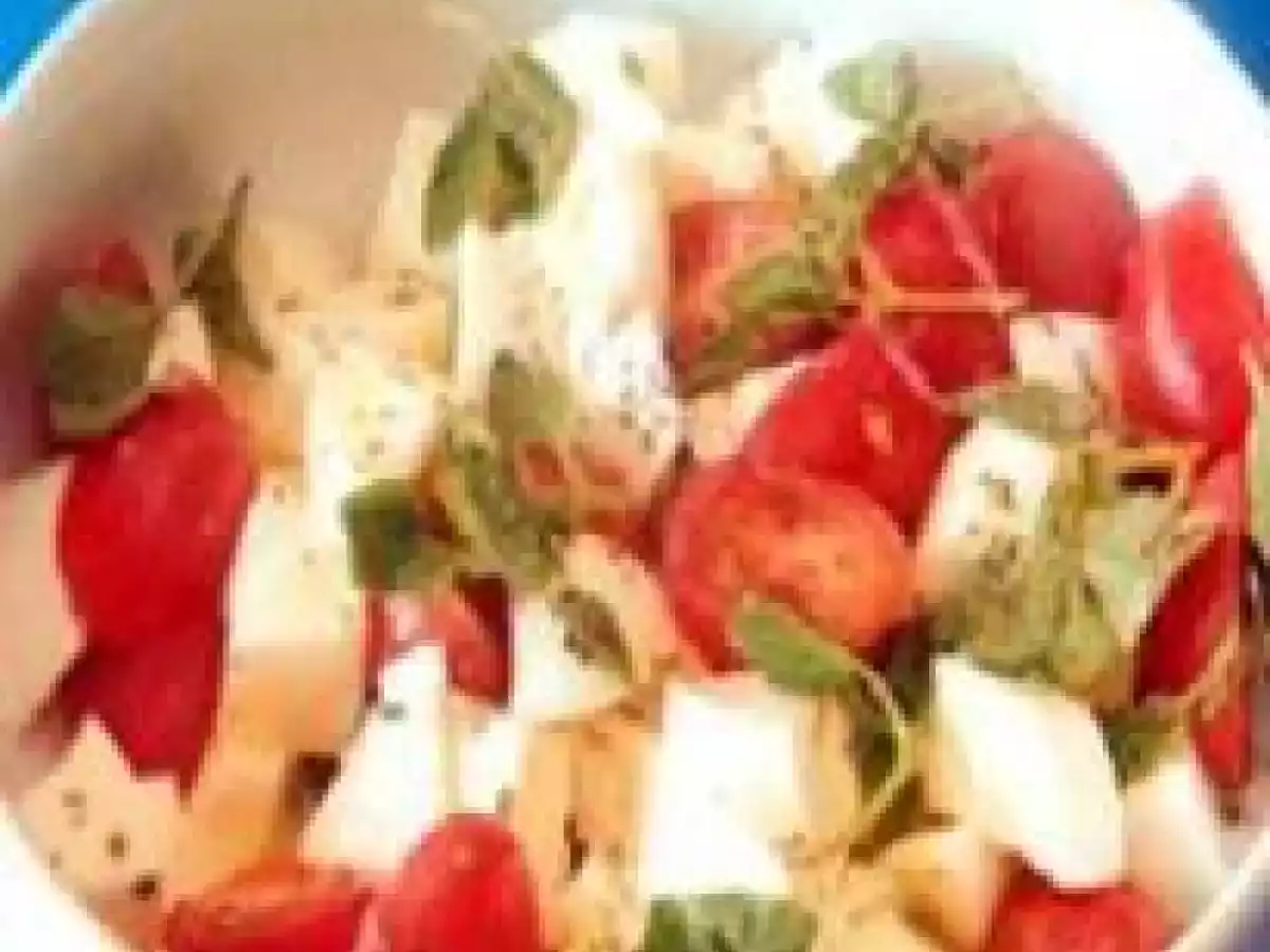 Salada de Mussarela de Búfala