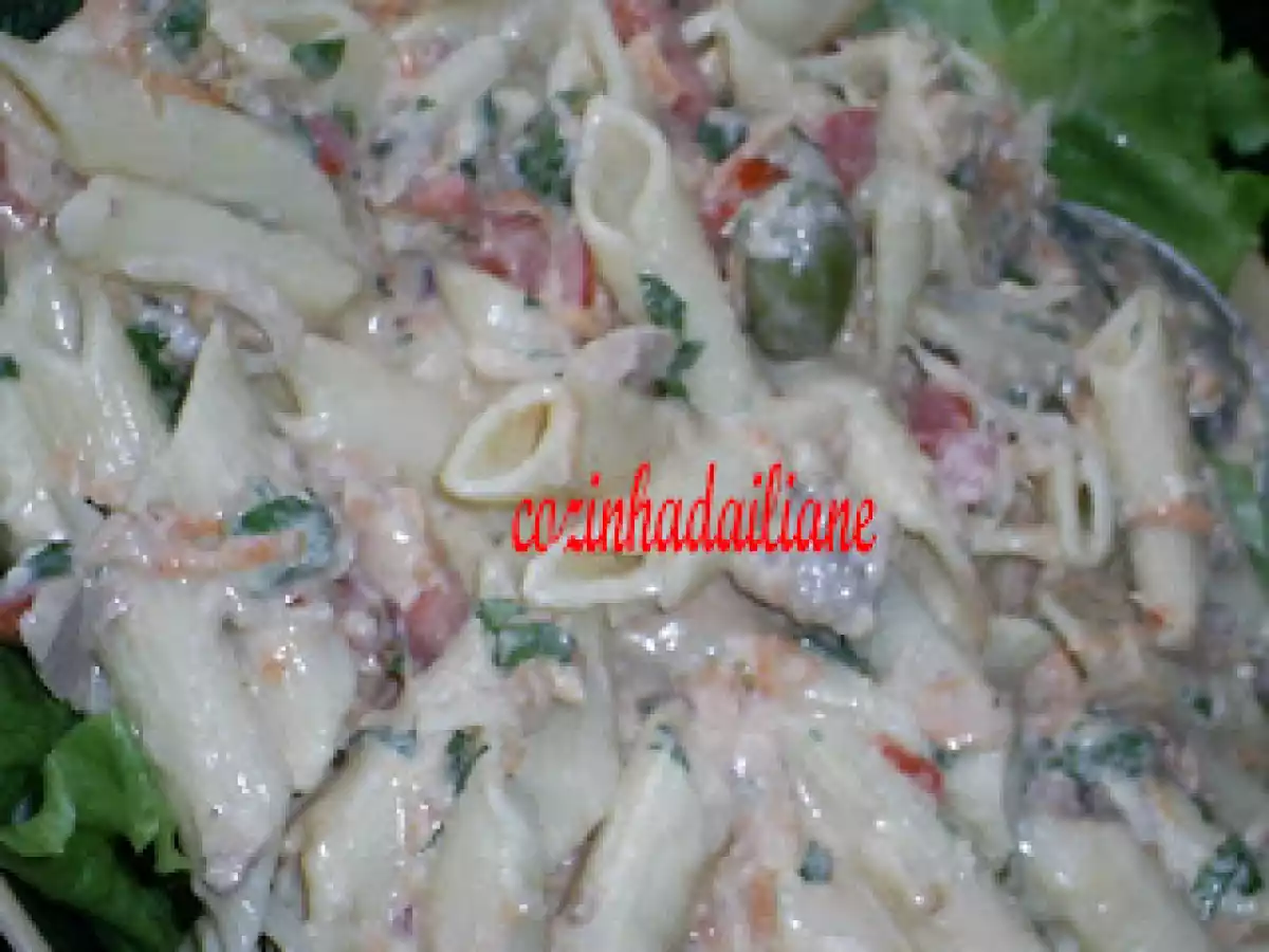 Salada de penne com atum..e... muito calor!!