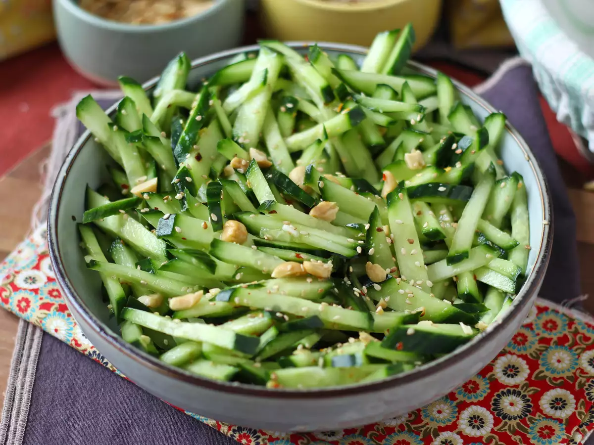 Salada de pepino picante com amendoim - foto 5