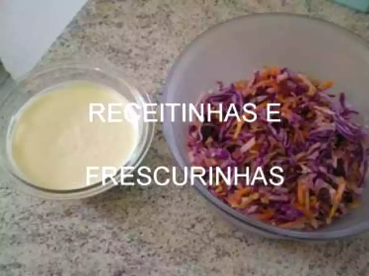 Salada de Repolho roxo com nozes