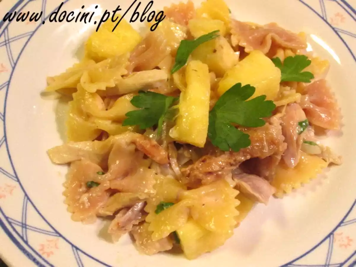 Salada Farfalle e Frango com Ananás (Aproveitamento de Sobras) - foto 2