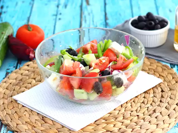 Receita Salada grega (ou horiatiki salata)