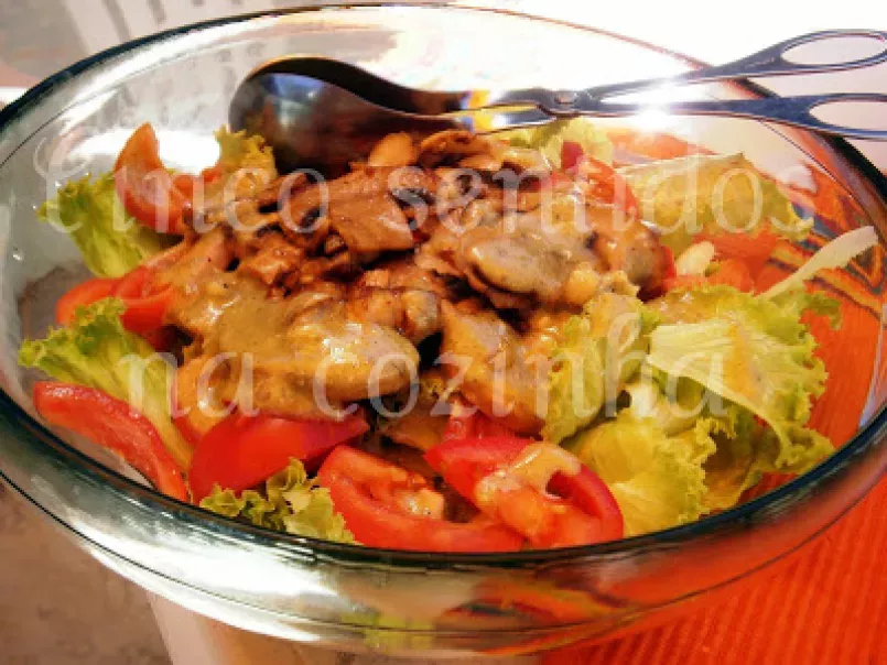 Salada mista com cogumelos em pesto de mangericão e nozes - foto 3