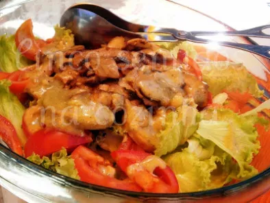 Salada mista com cogumelos em pesto de mangericão e nozes - foto 2