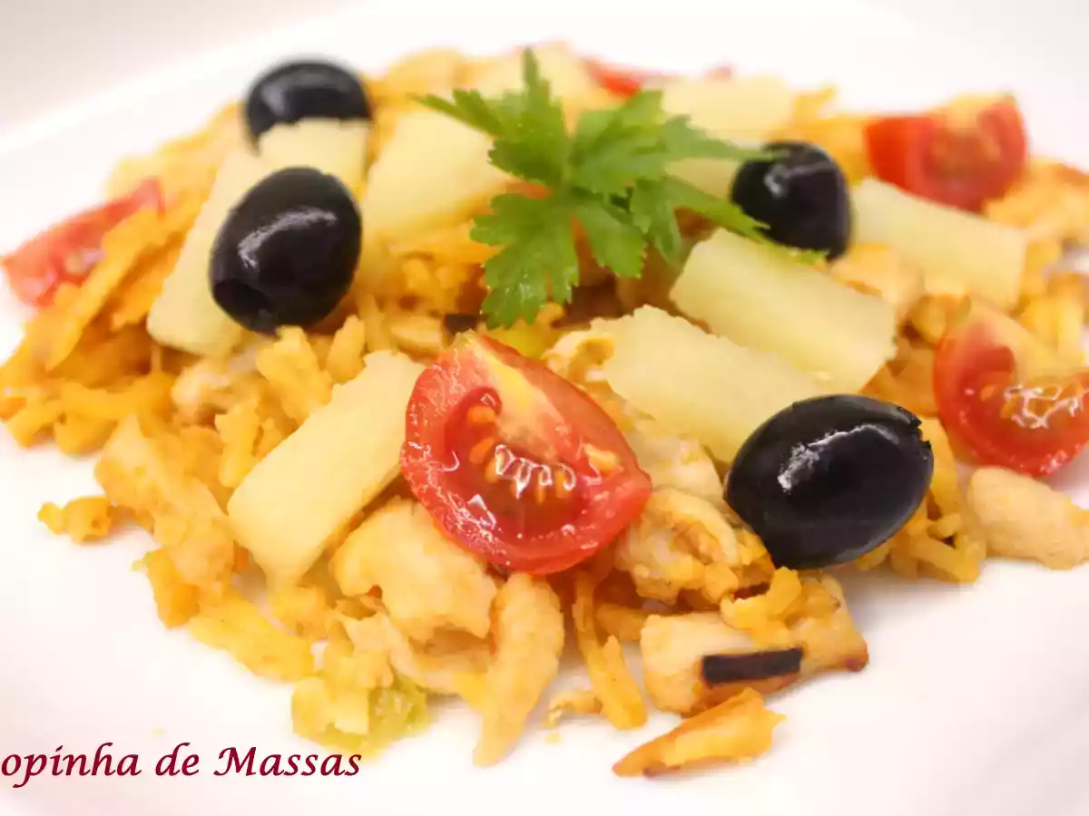 Salada quente de frango e ananás