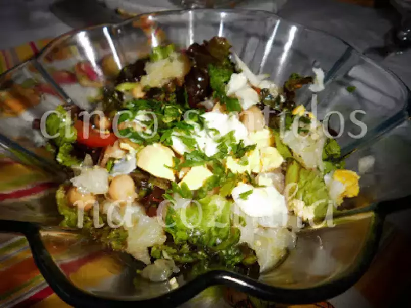 Salada verde de bacalhau com grão, foto 4