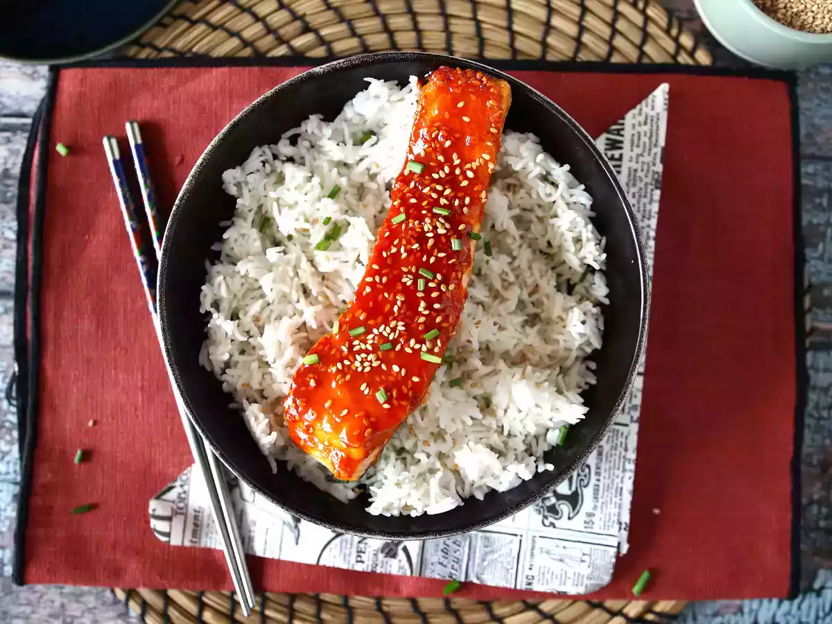 Salmão ao molho coreano gochujang pronto em 8 minutos!