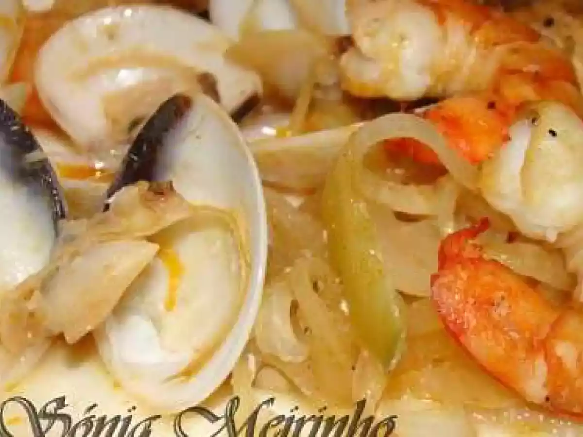 Salmão com Camarão e Amêijoa no Forno em cama de Legumes - foto 3