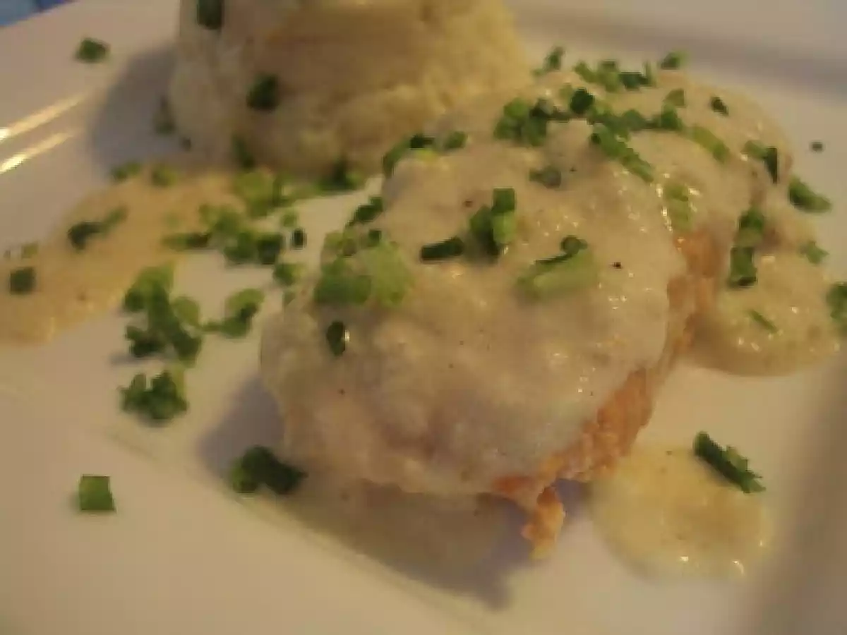 Salmão Cozido em Leite de Coco com Puré de Couve-flor - foto 3