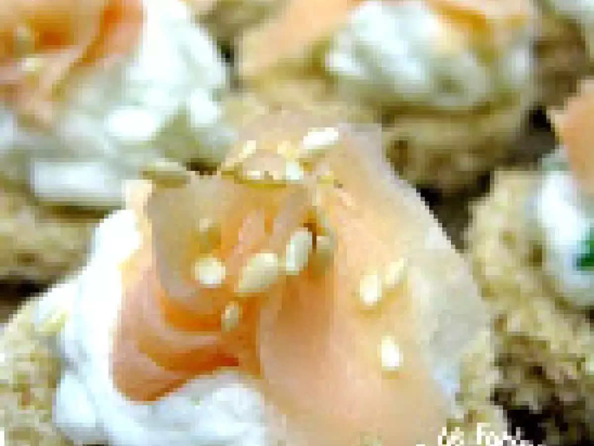 Salmão defumado com creme de queijo