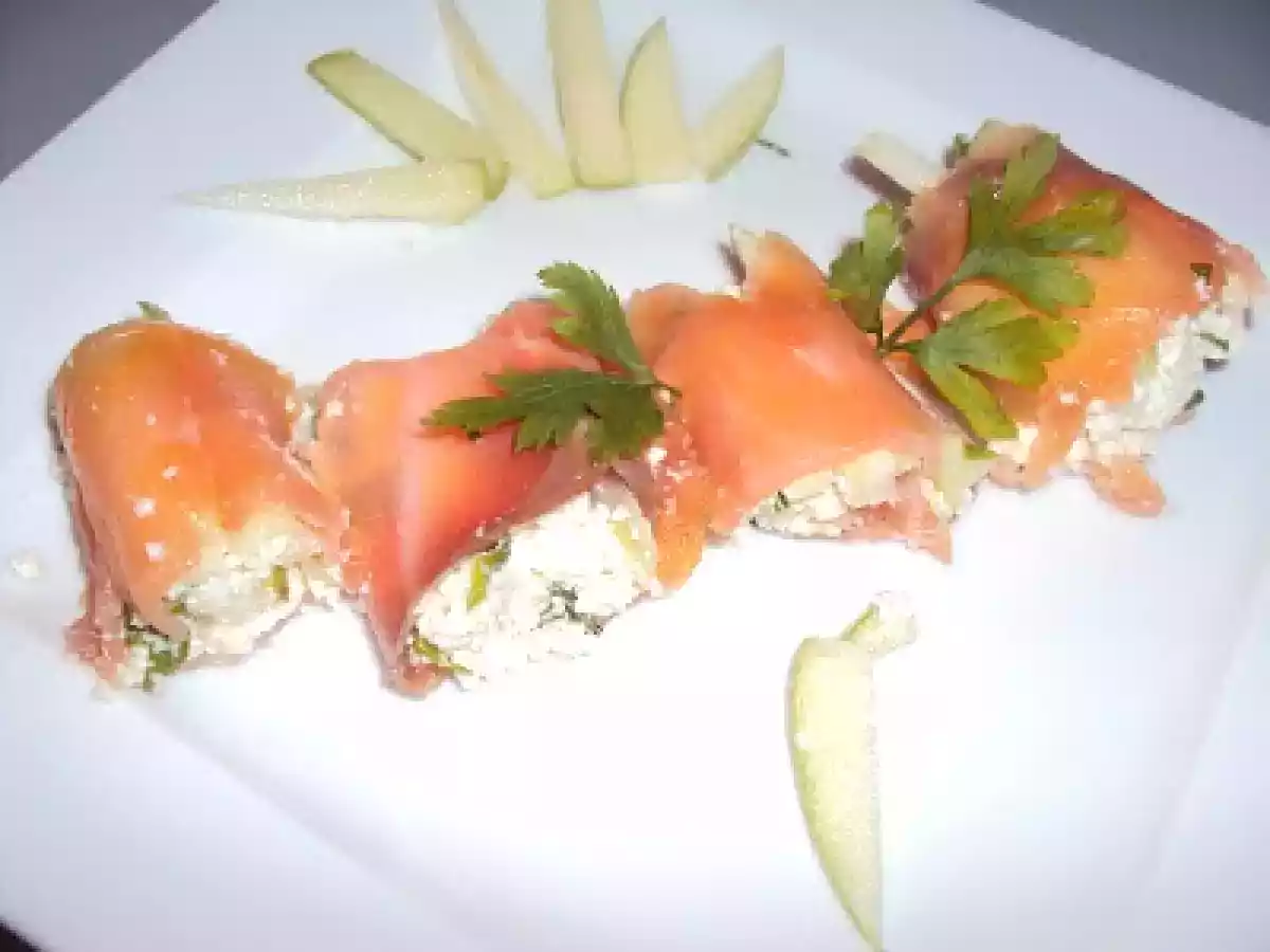 Salmão Fumado com Requeijão e Maçã - foto 2
