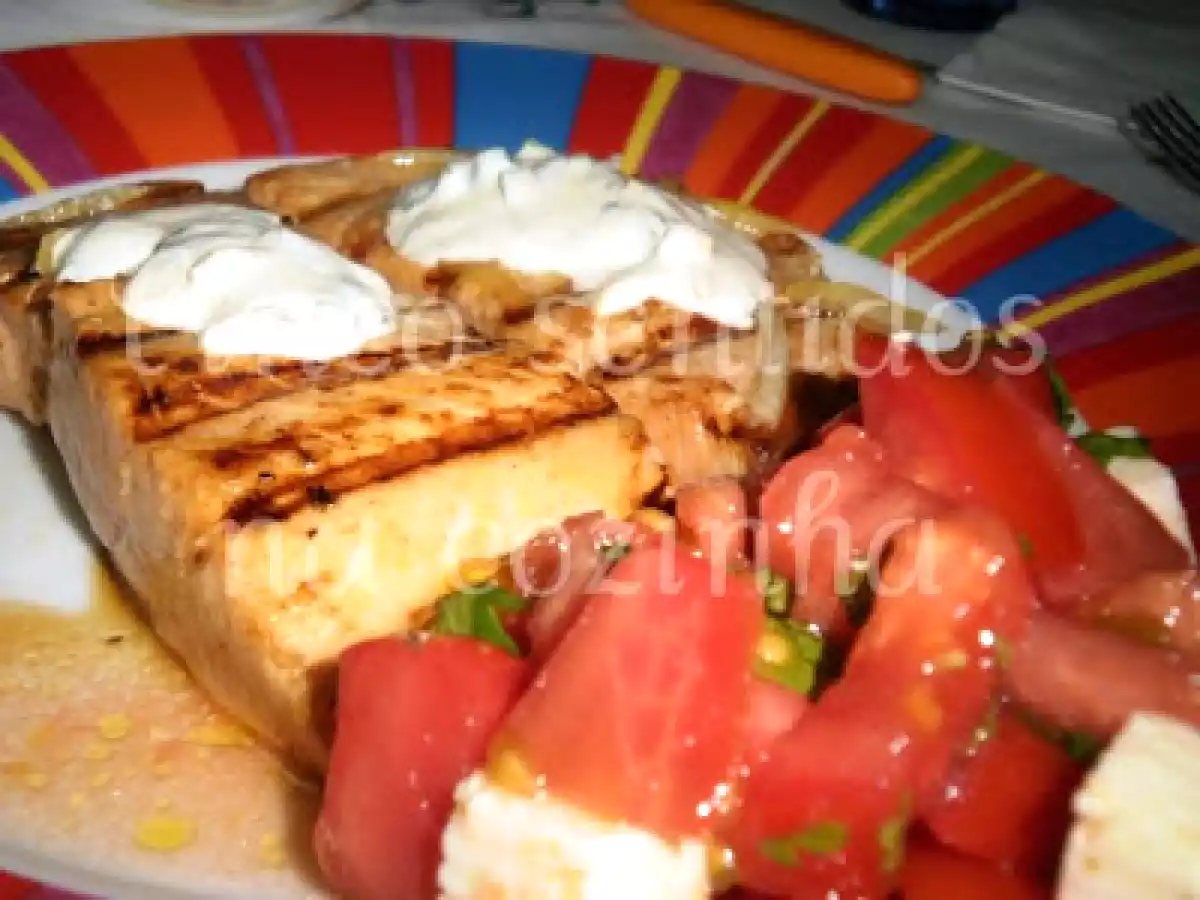 Salmão grelhado com maionese de ervas - foto 3