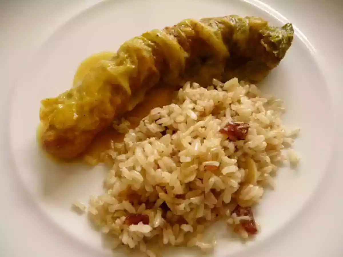 Salsichas enroladas com mostarda