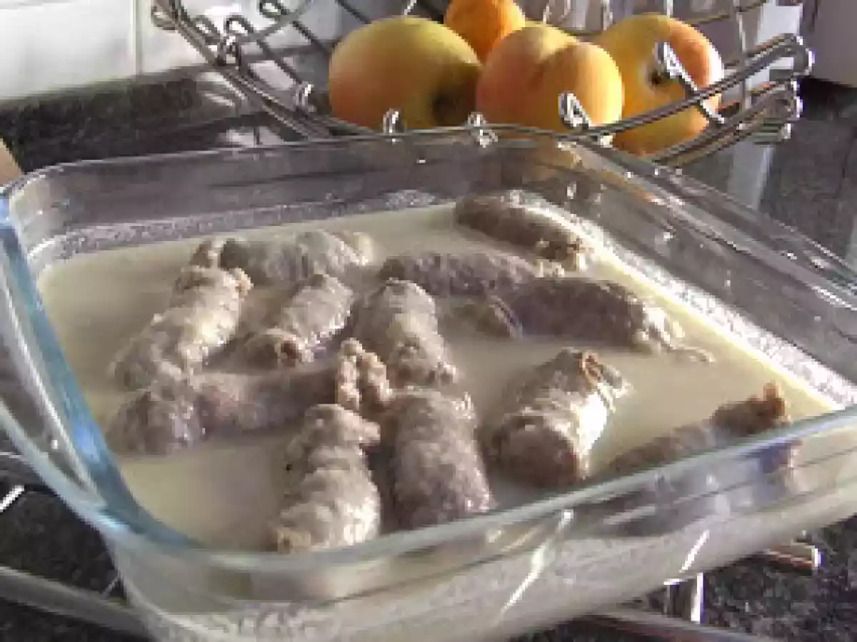 Salsichas Frescas em Vinho