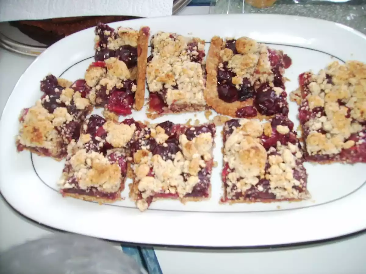 Sauerkirsch-Streuselkuchen (cuca de cereja)