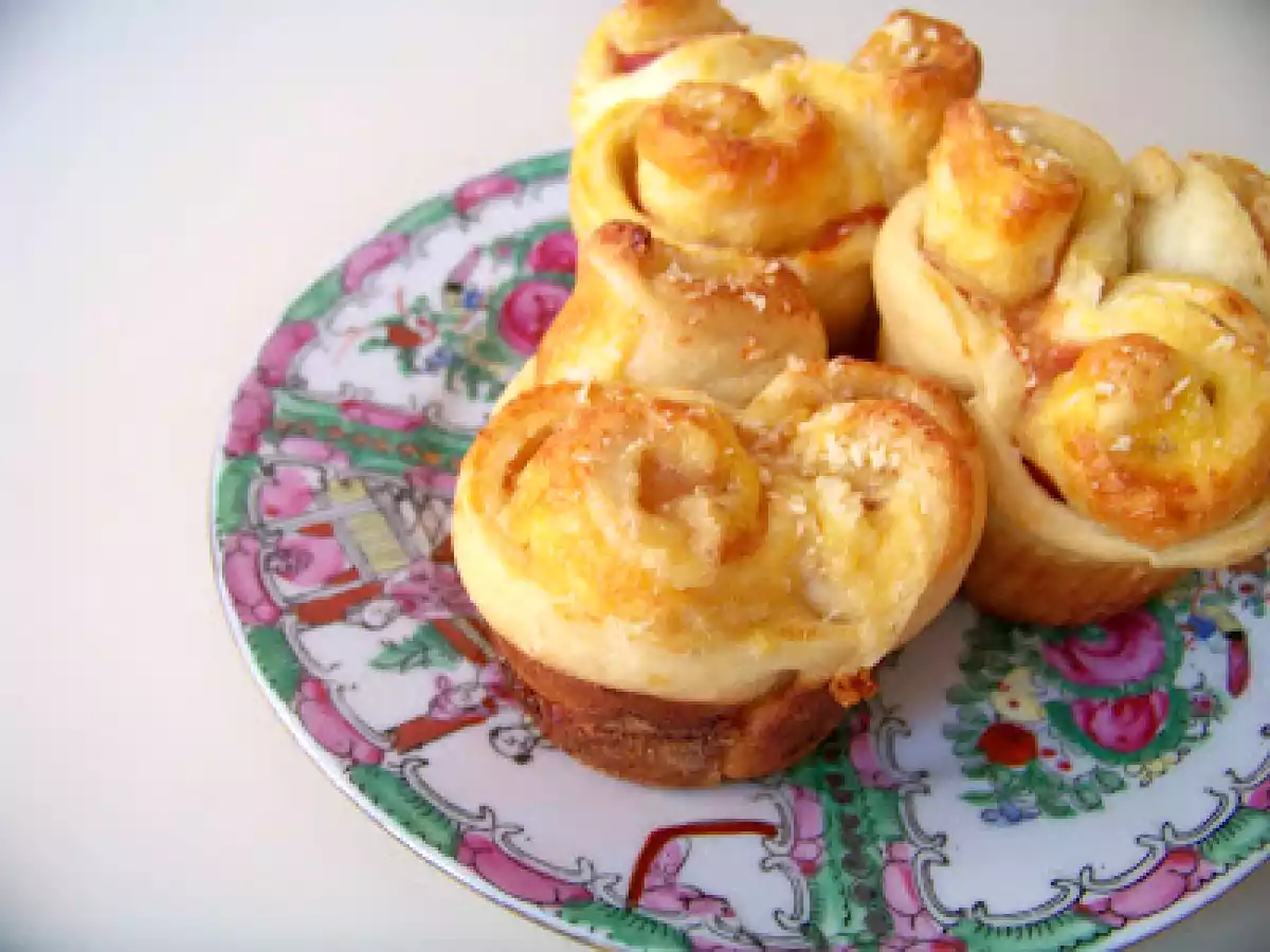 Scones de presunto e queijo