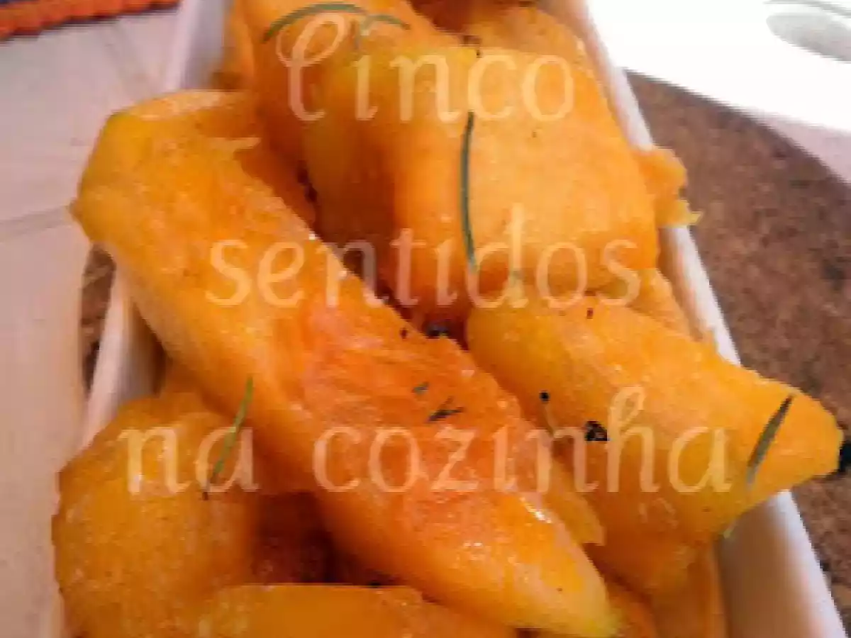 Semana Vegetariana: Abóbora assada no forno com mel e alecrim - foto 4