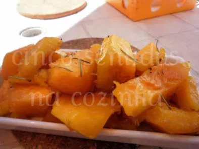 Semana Vegetariana: Abóbora assada no forno com mel e alecrim, foto 3