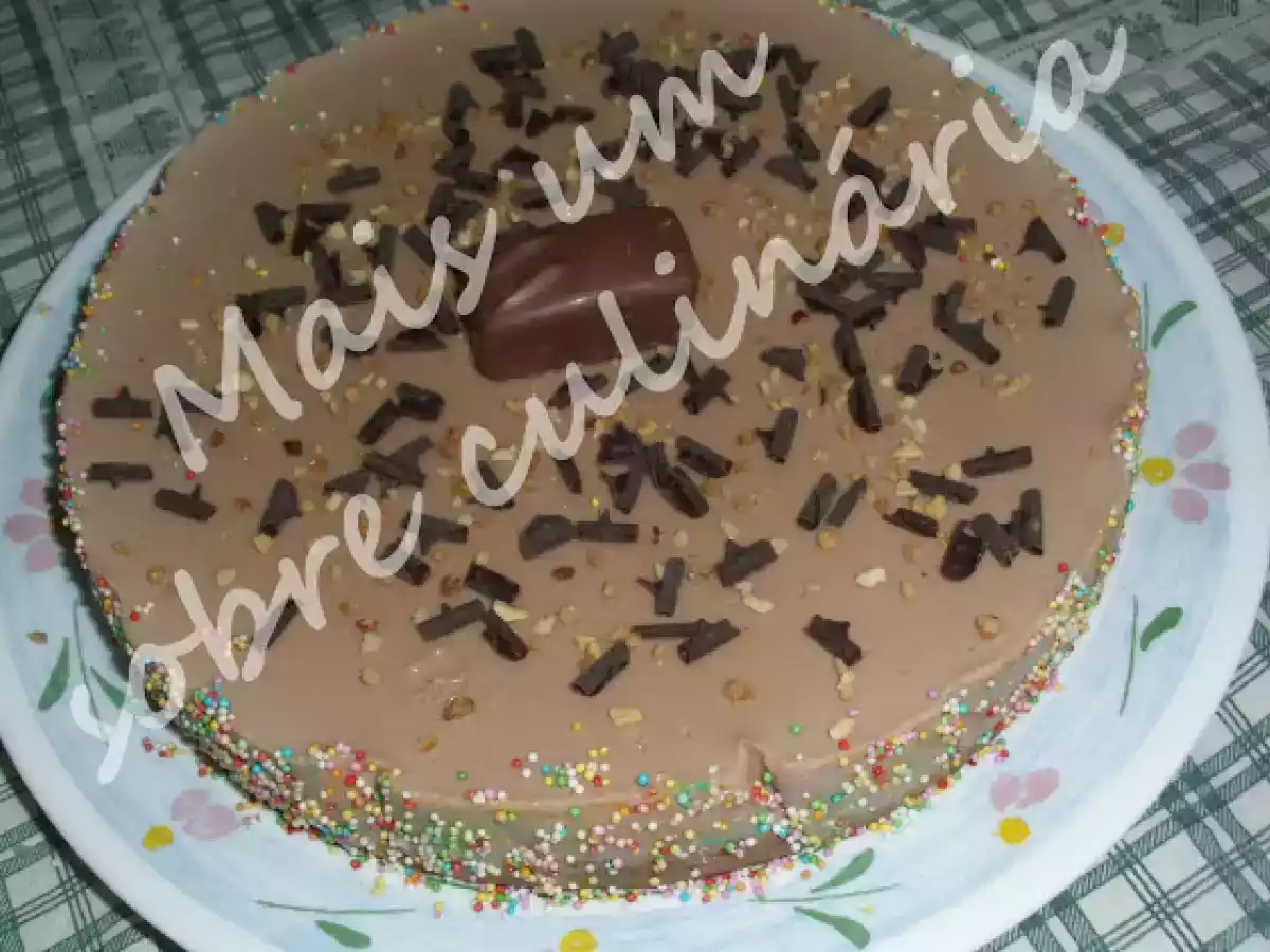 Semifrio de chocolate com caramelo e cuajada