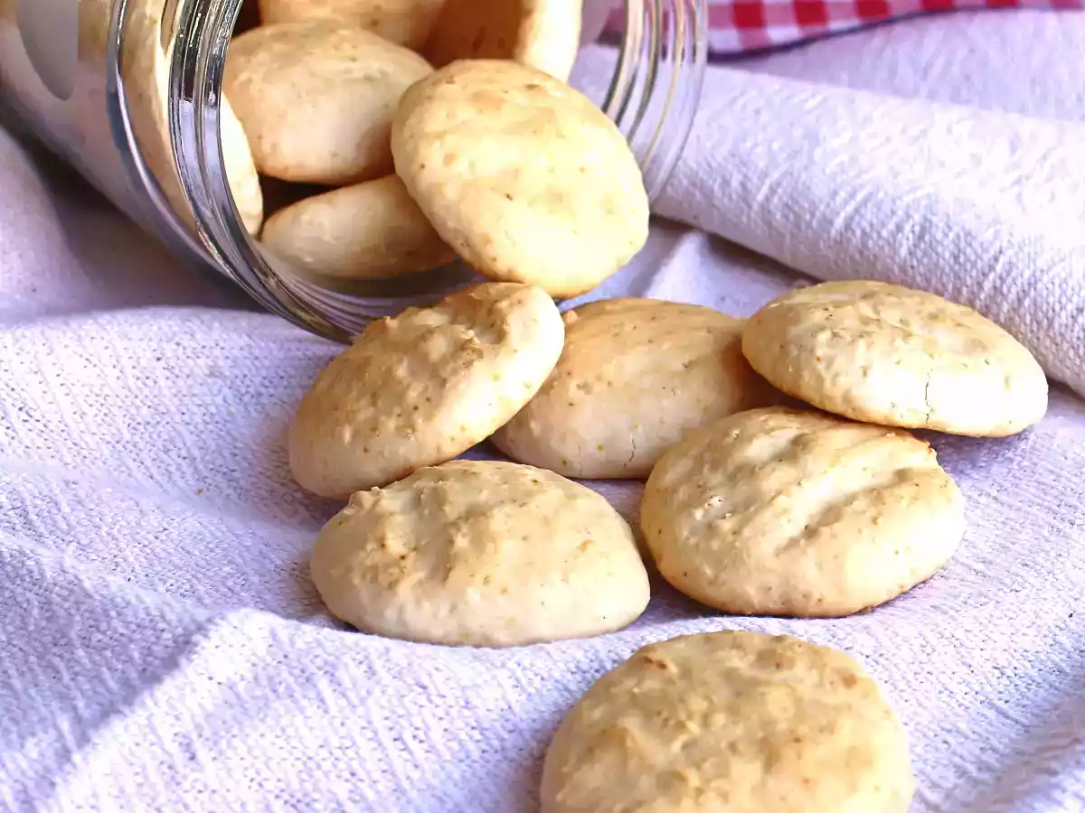 Sequilho de Coco (sem glúten e sem açúcar)