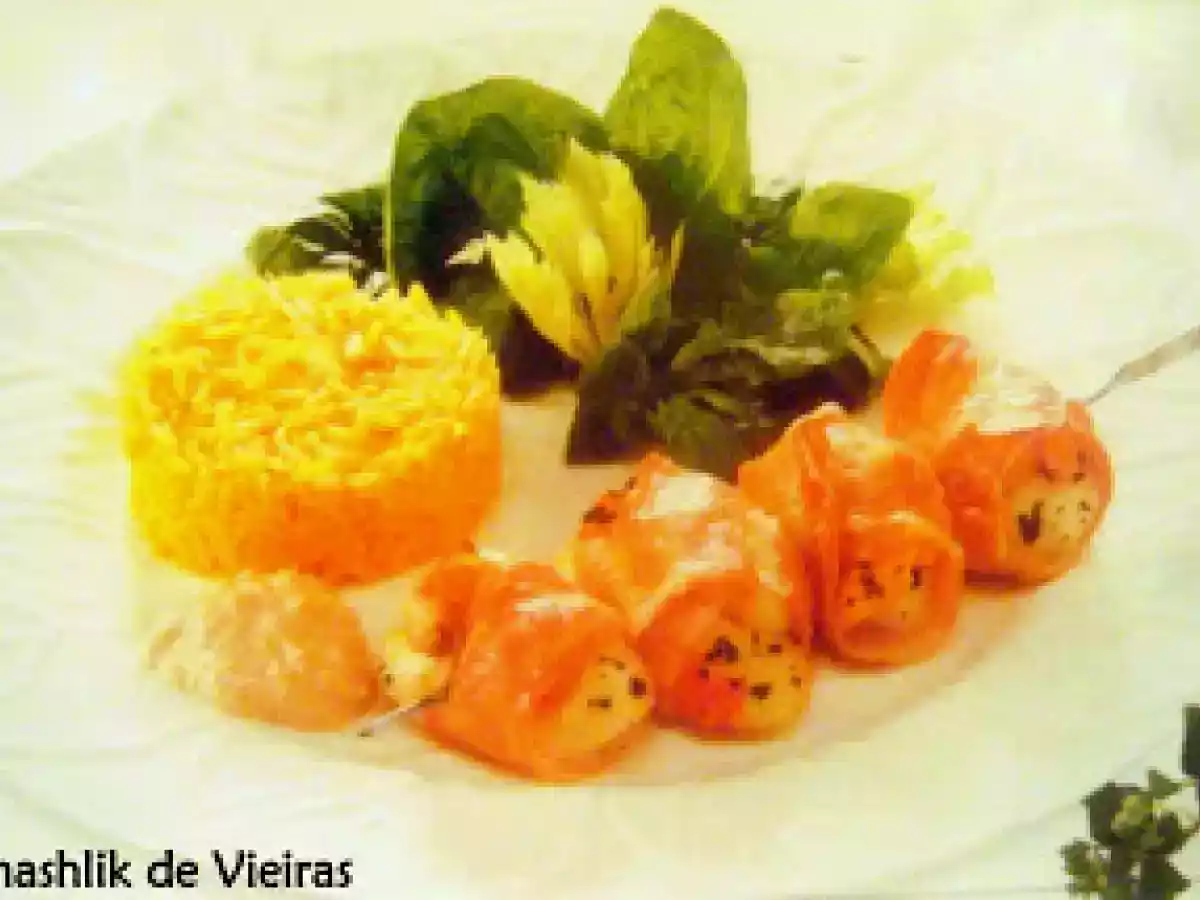 Shashlik de Vieiras e Bacon
