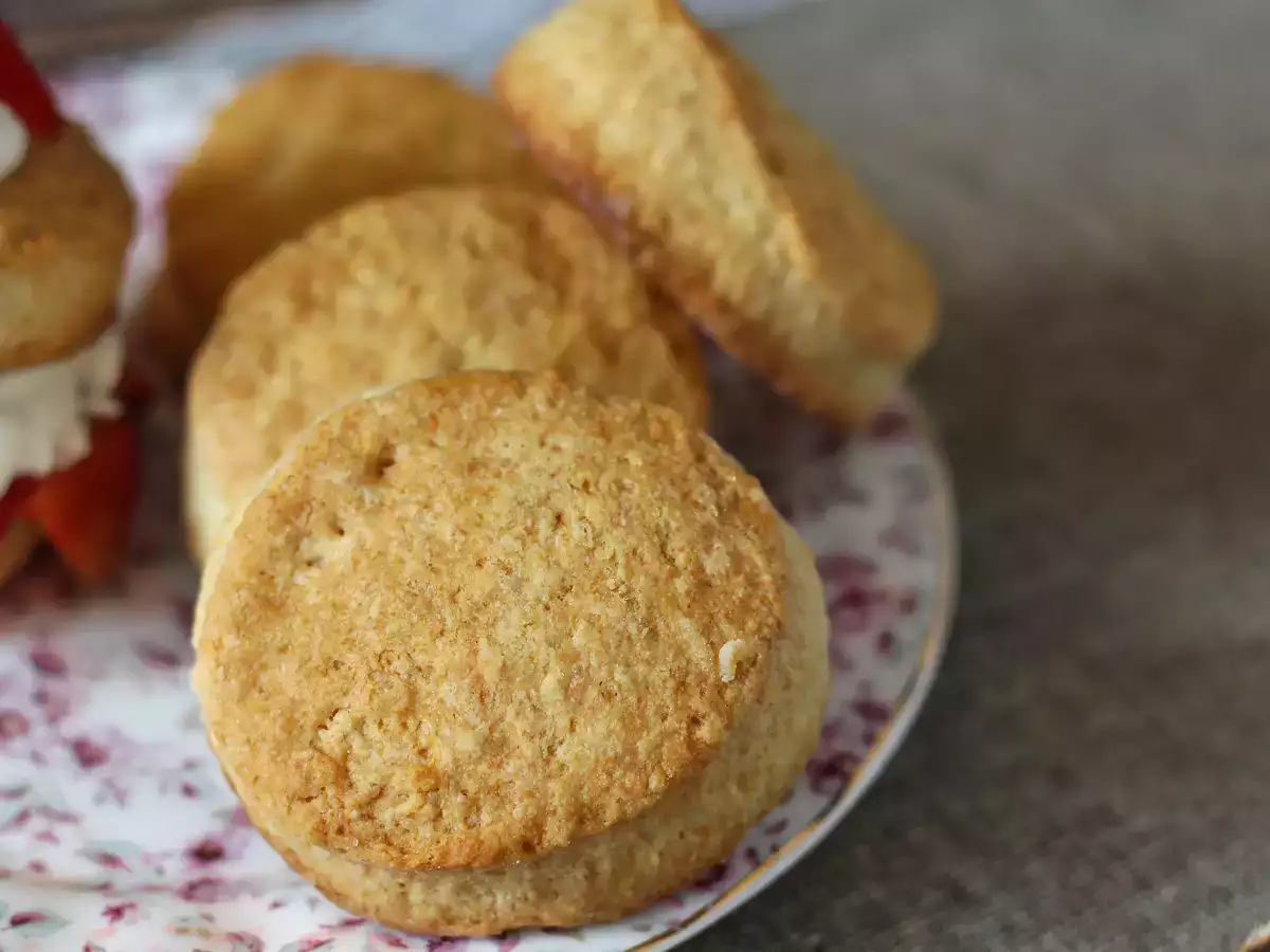 Shortcake de morango: o clássico americano com chantilly e morangos que sempre dá certo - foto 4